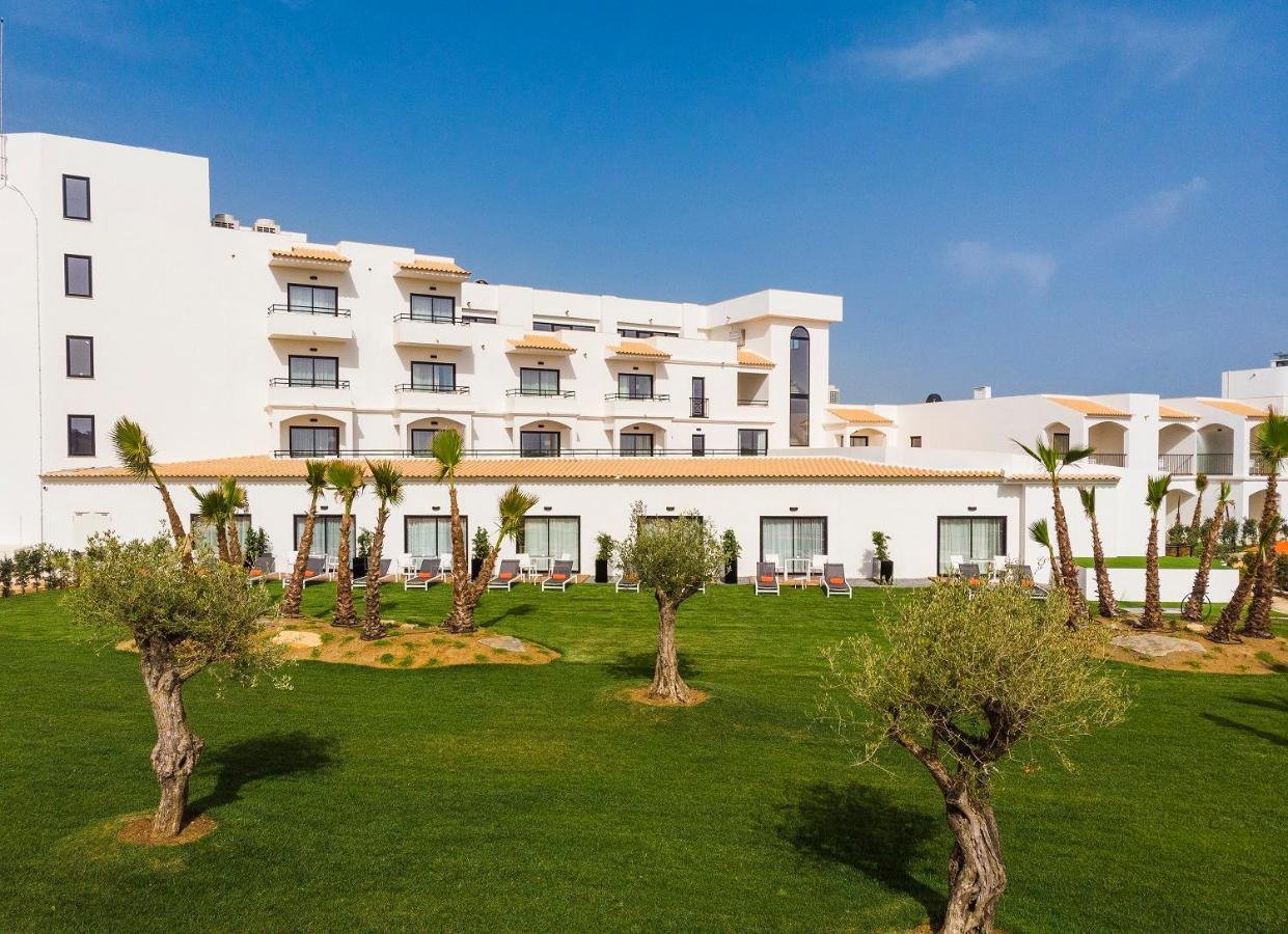 Regency Salgados Hotel & Spa อัลบูเฟรา ภายนอก รูปภาพ