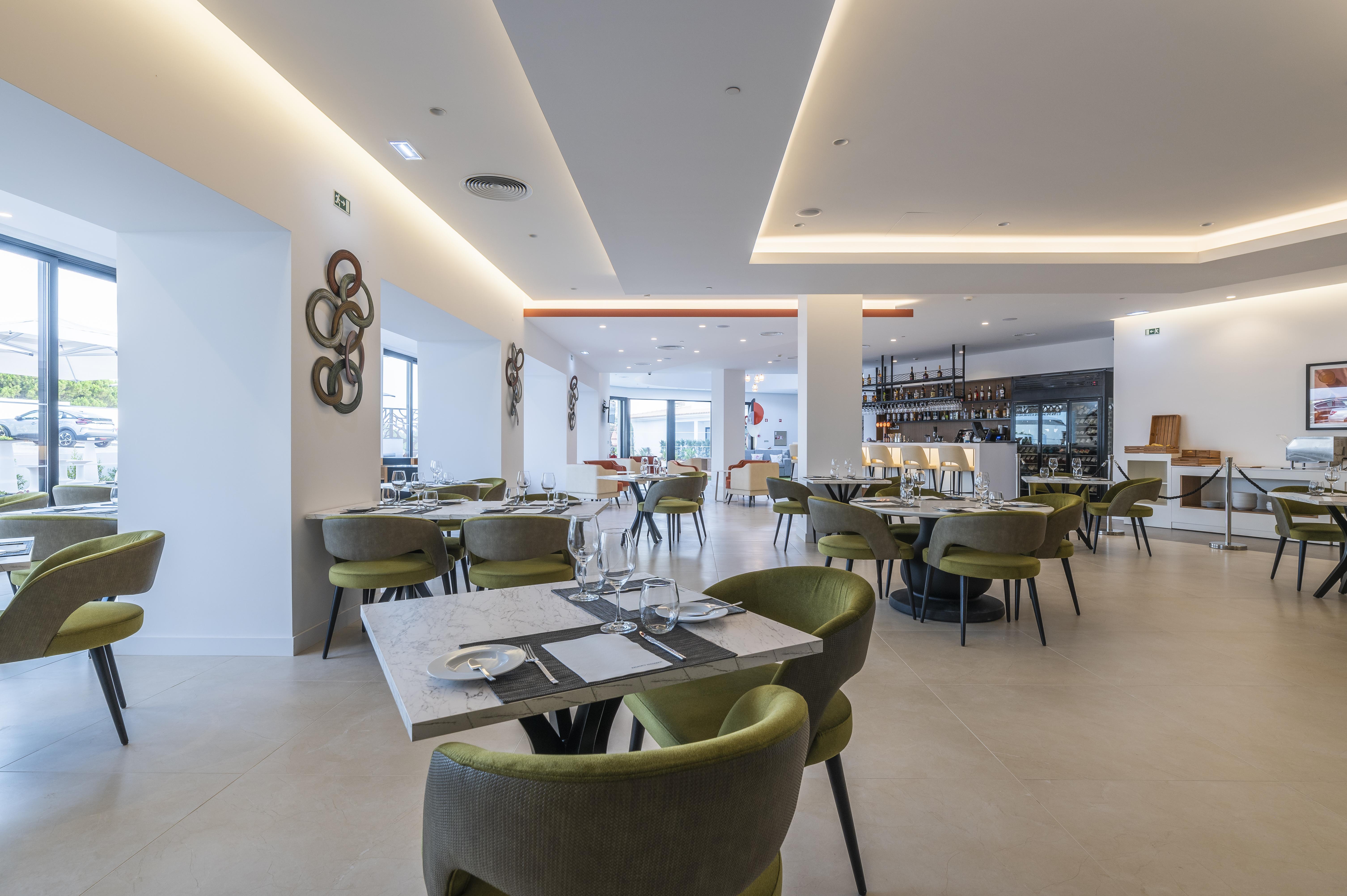 Regency Salgados Hotel & Spa อัลบูเฟรา ภายนอก รูปภาพ